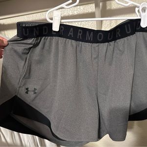 Women’s under armour xl grey loose shorts workout heat gear